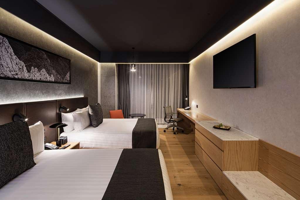 Hotel Galeria Plaza Monterrey Zimmer foto A room at the hotel