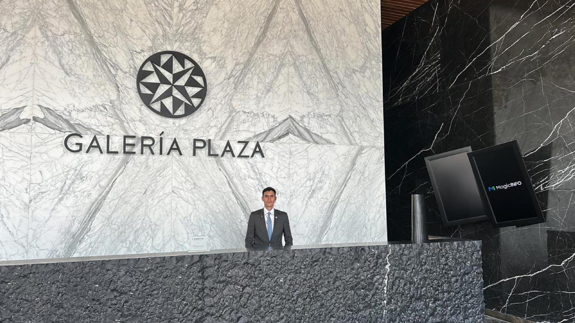 Hotel Galeria Plaza Monterrey Exterior foto Entrance